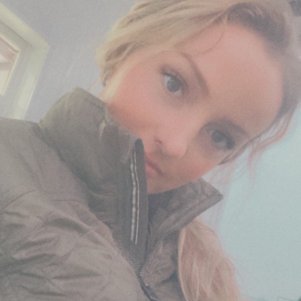 Meet your Posher, Mady